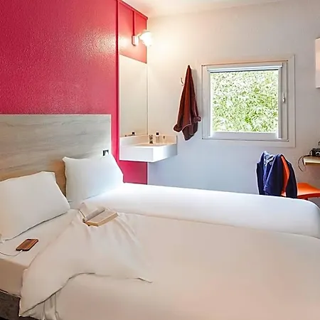 Hotelf1 Loubet Hotel